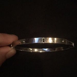 Bangle bracele